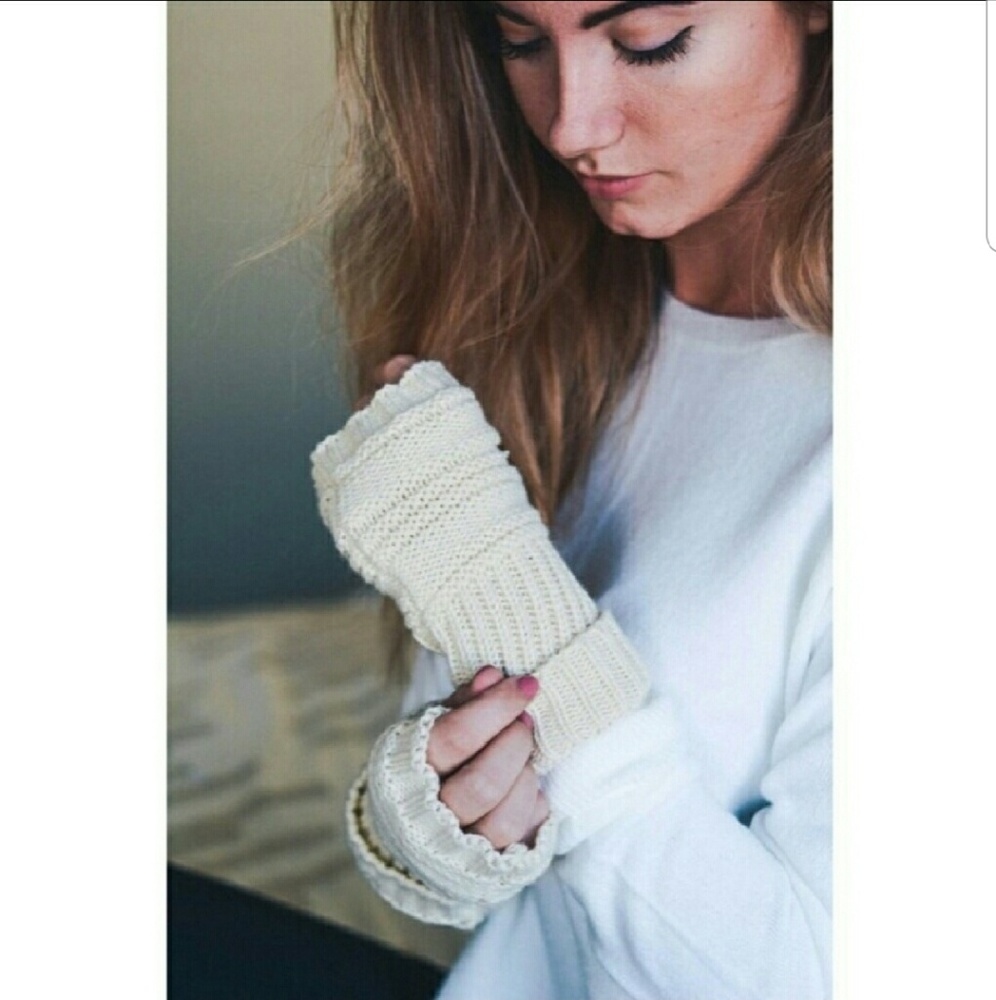 Boutique Gloves